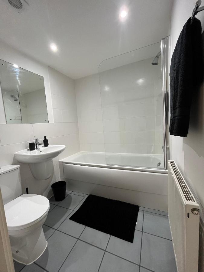 Beautiful Riverview Apartment Chelmsford Kültér fotó